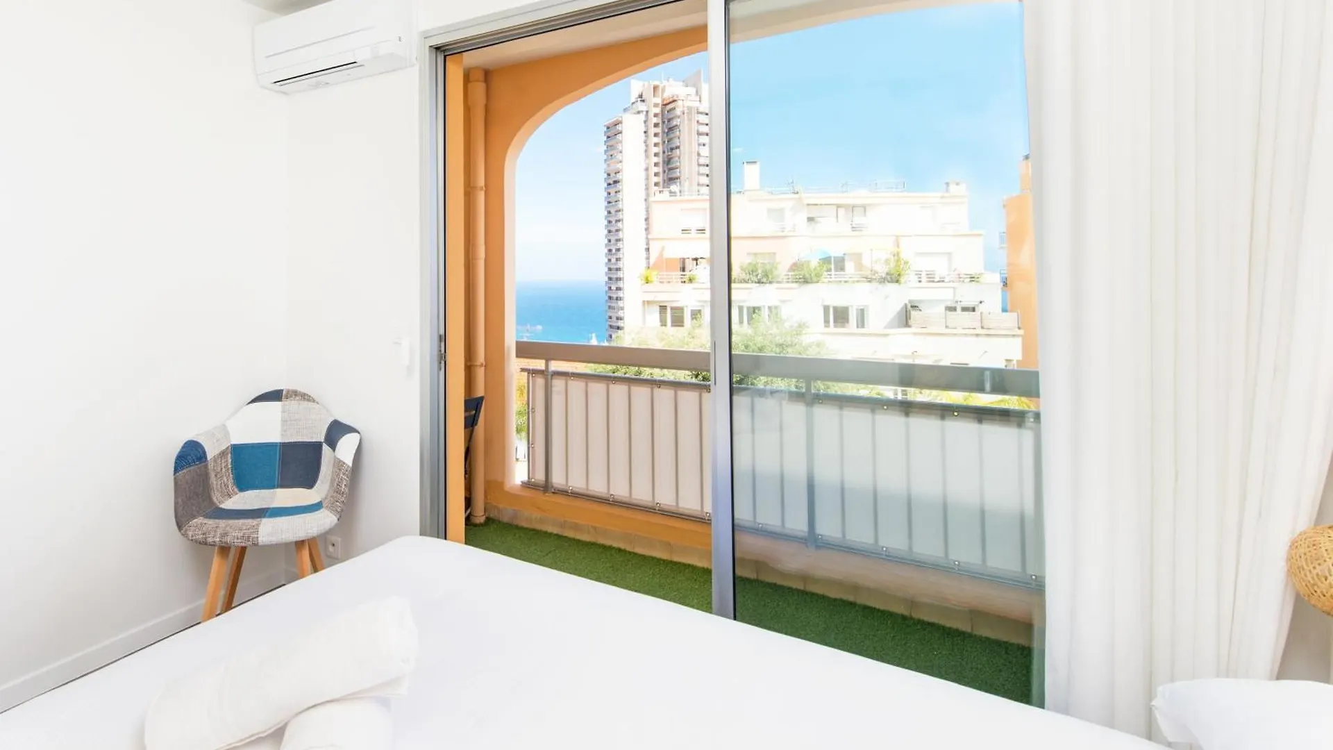 Monaco A Pied - Spacieux Appartement - Balcon - Ca Босолей Апартаменты
